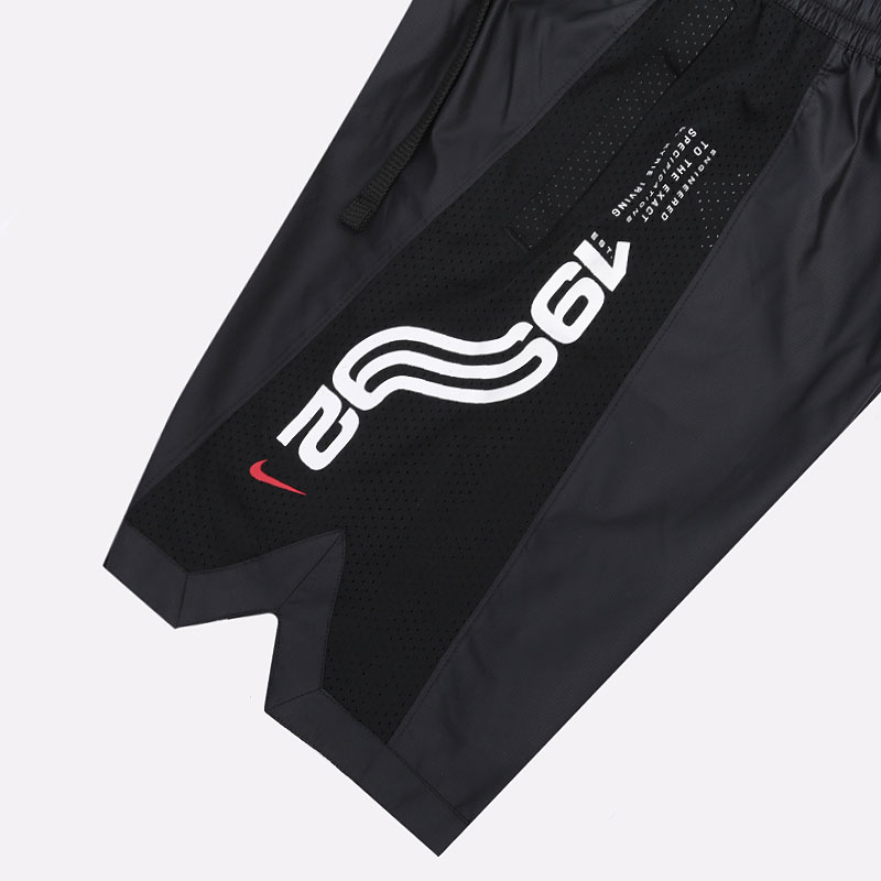 Мужские шорты Nike Dri-FIT Kyrie Basketball Shorts (BV9292-010)  - цена, описание, фото 2